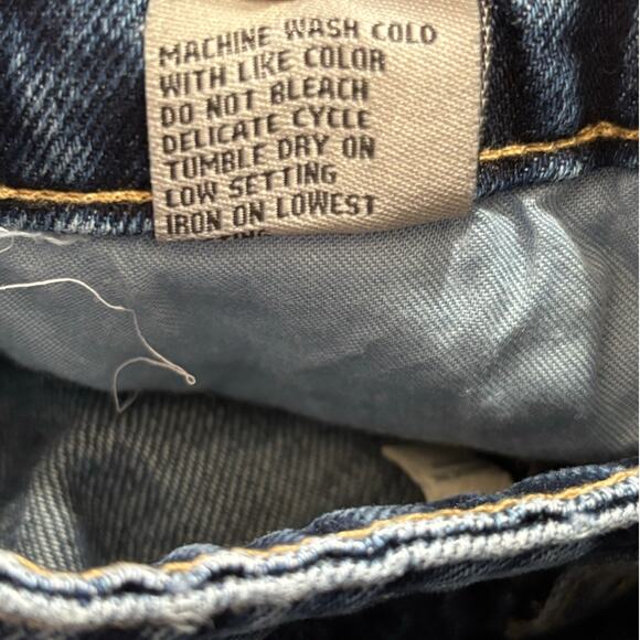 tractr High Rise Weekender Destructed Jeans Style: 9C036-D-D3CN Size 00/24 - Picture 7 of 8